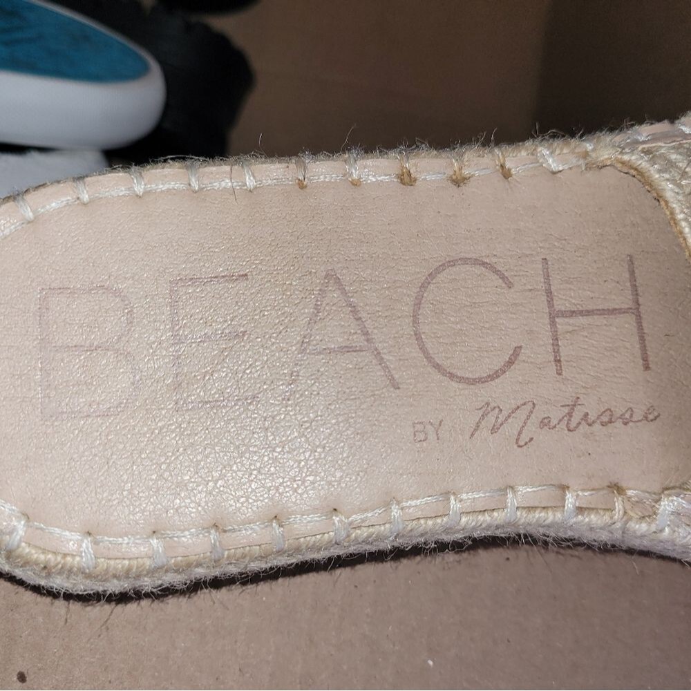 Beach By Matisse Size 10 Beige Espadrille Slide Sandals - Picture 3 of 6